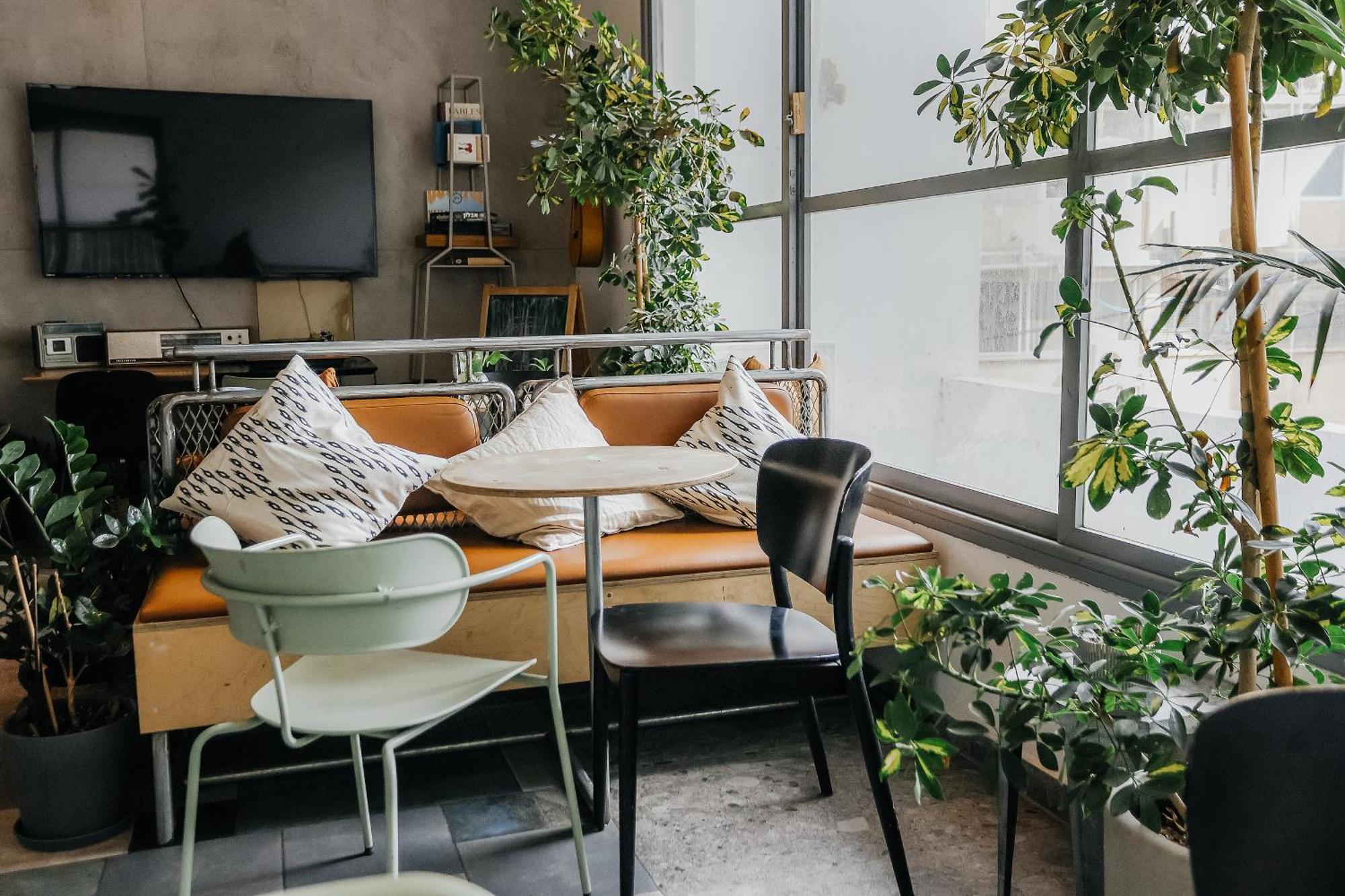 Domus Metro Hotel Tel Aviv Exterior photo